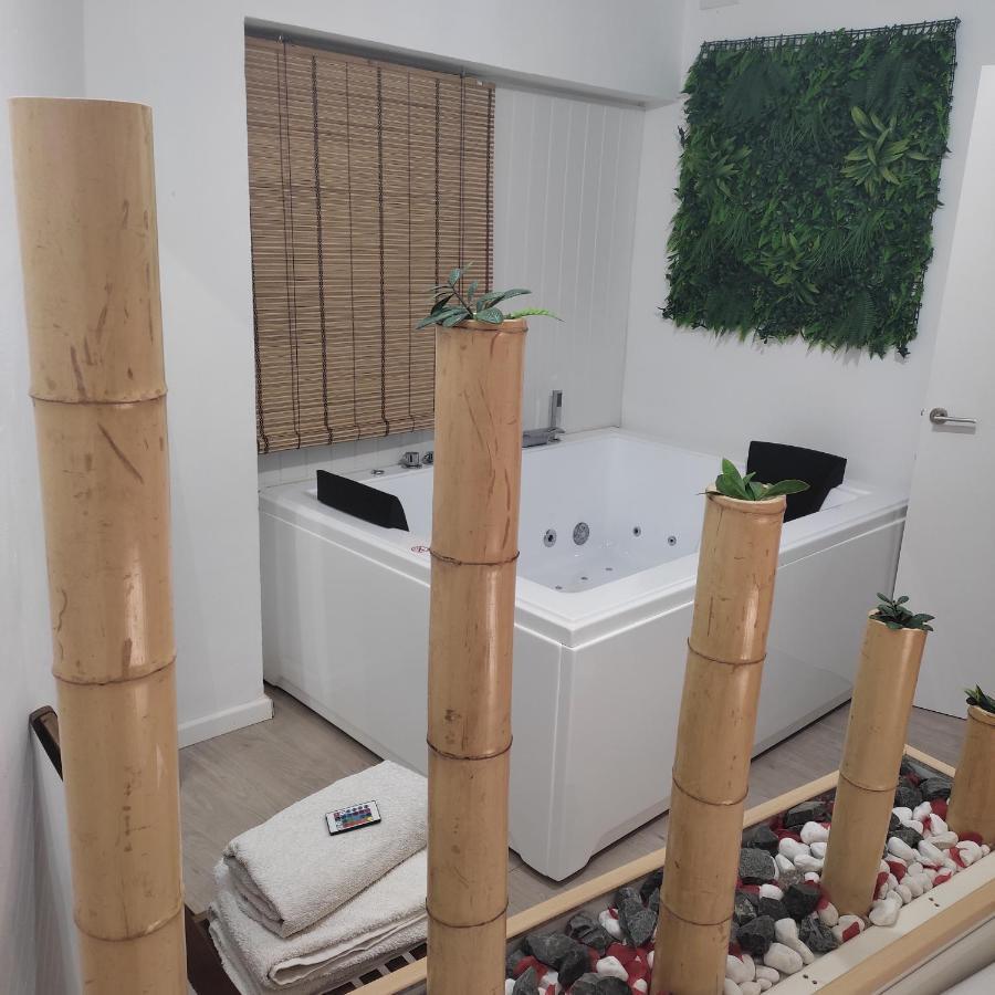 Exclusivo Apartamento Spa Privado Frente El Mar Миами-Плайя Экстерьер фото